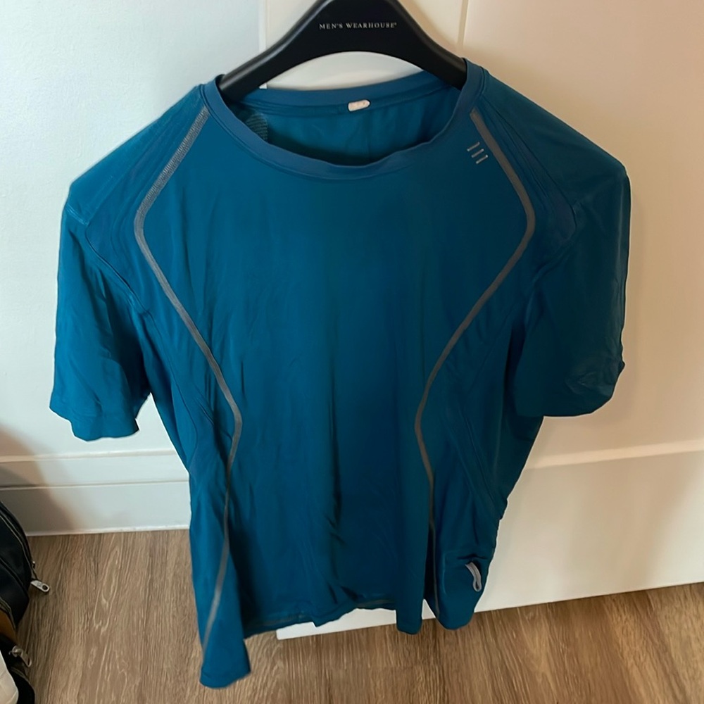 Lululemon Men’s Tech Short Sleeve Tee